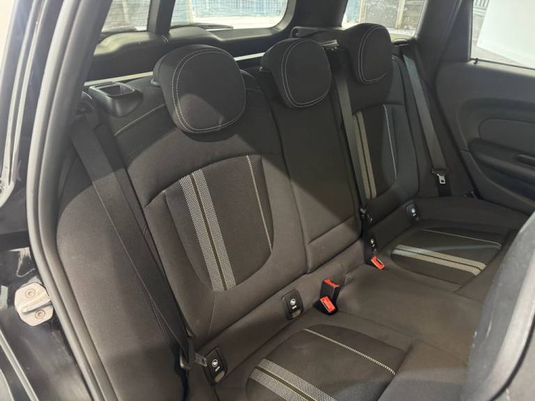 2020 MINI Clubman 1.5 Cooper Sport 6dr Auto ESTATE PETROL Automatic