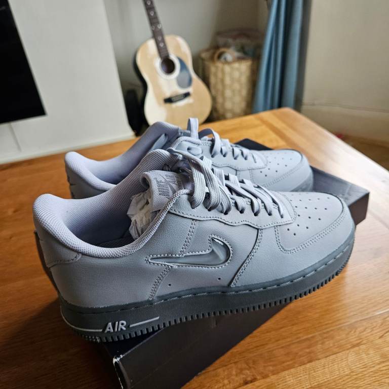 NIKE airforce 1 jewel