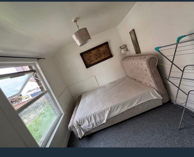 Single room to rent EASTHAM £120pw