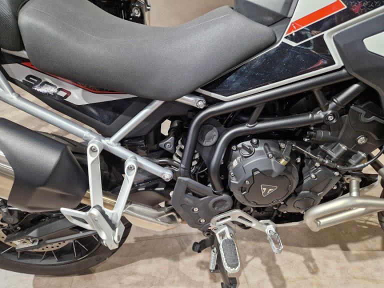 TRIUMPH TIGER 900 RALLY PRO