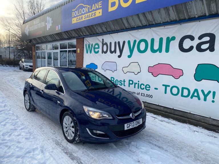 2013 Vauxhall Astra 1.6i 16V Elite 5dr HATCHBACK Petrol Manual