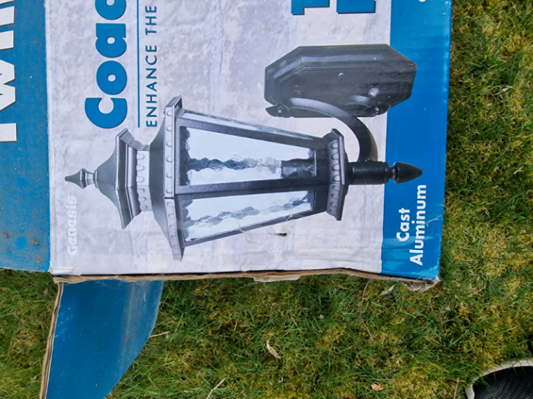 Coach Lamp - Exterior Light Still Boxed