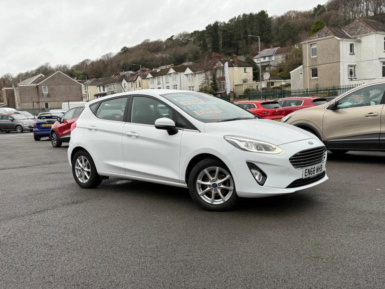 2018 Ford Fiesta 1.1 Zetec 5dr HATCHBACK Petrol Manual
