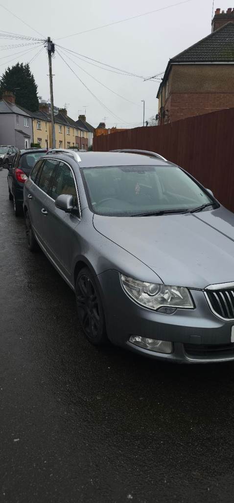 Skoda, SUPERB, Estate, 2011, Semi-Auto, 1968 (cc), 5 doors