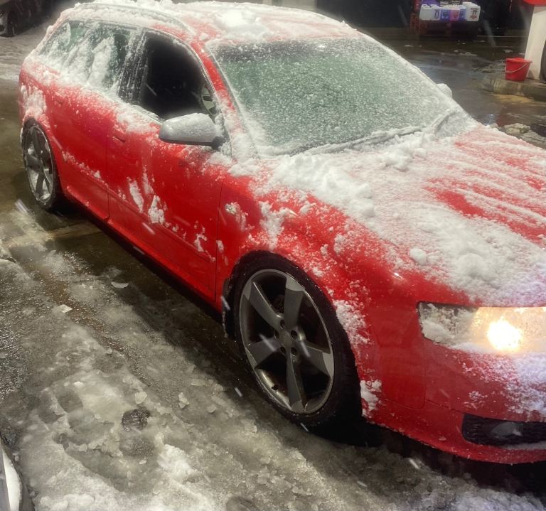 Audi A4 1.8t turbo Quattro sline B6 Avant estate 