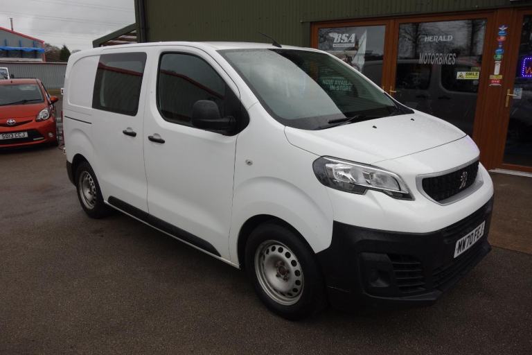Peugeot Expert 1.5 BlueHDi 1000 Professional Compact Panel Van 6dr Di... 2021/70