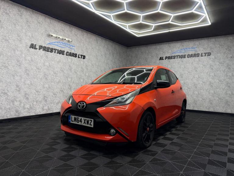 2014 Toyota AYGO 1.0 VVT-i x-cite x-shift Euro 5 5dr Euro 5 HATCHBACK Petrol Automatic