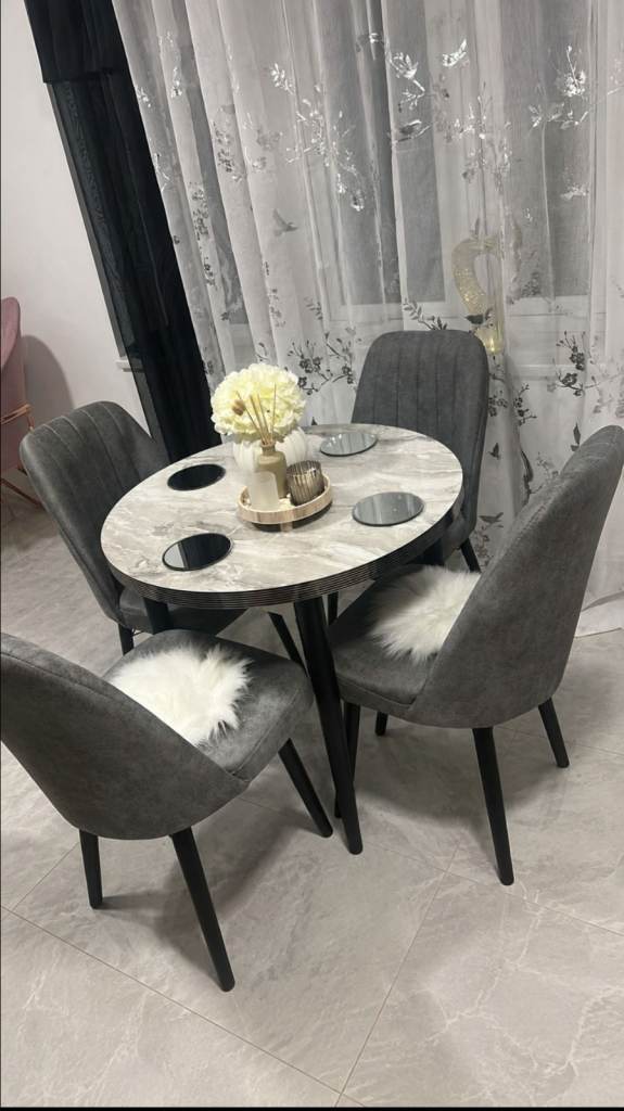 Modern Grey Round Dining Table and 4 Chairs Set – Brand New 