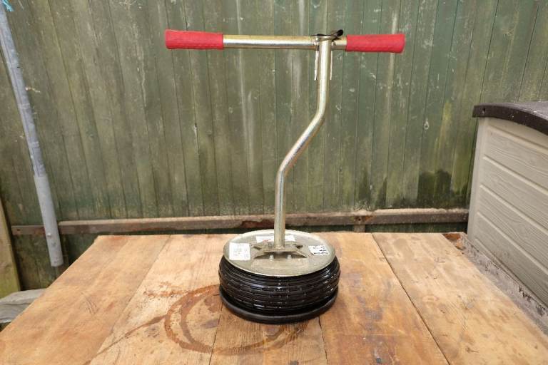 VH-1 Vacuum Slab Lifter
