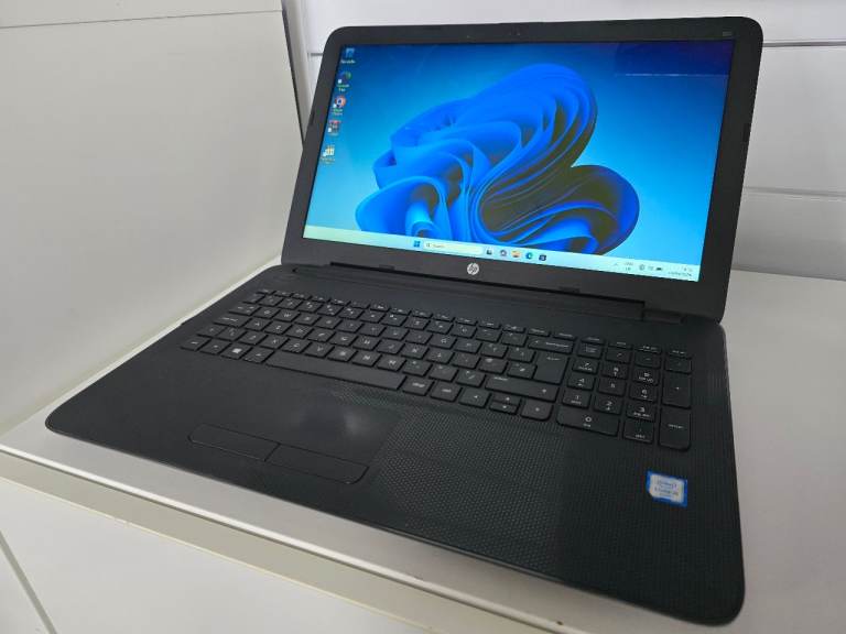 HP Pavilion 250 Series Laptop – i5, 8GB RAM, 240GB SSD, Windows 11