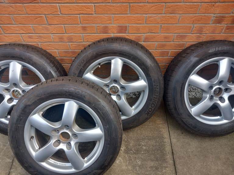 KIA SPORTAGE ALLOYS WHEELS +8mm HANKOOK TYRES 