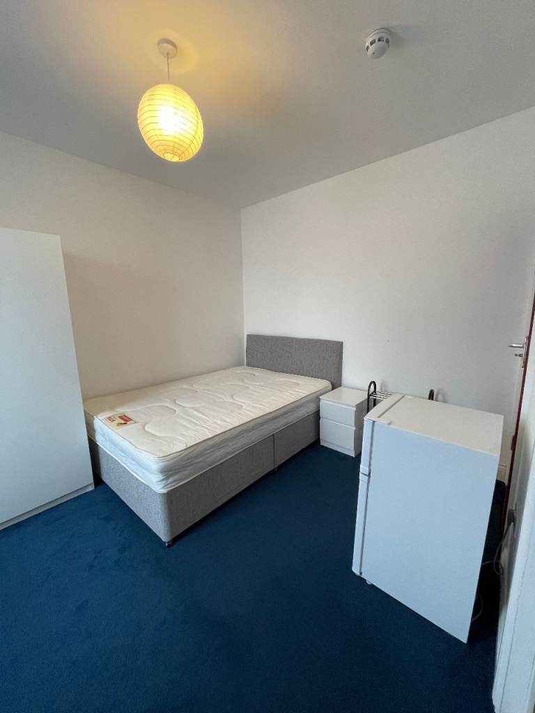 BEAUTIFUL STUDIO FLAT FOR RENT IN HOUNSLOW EAST