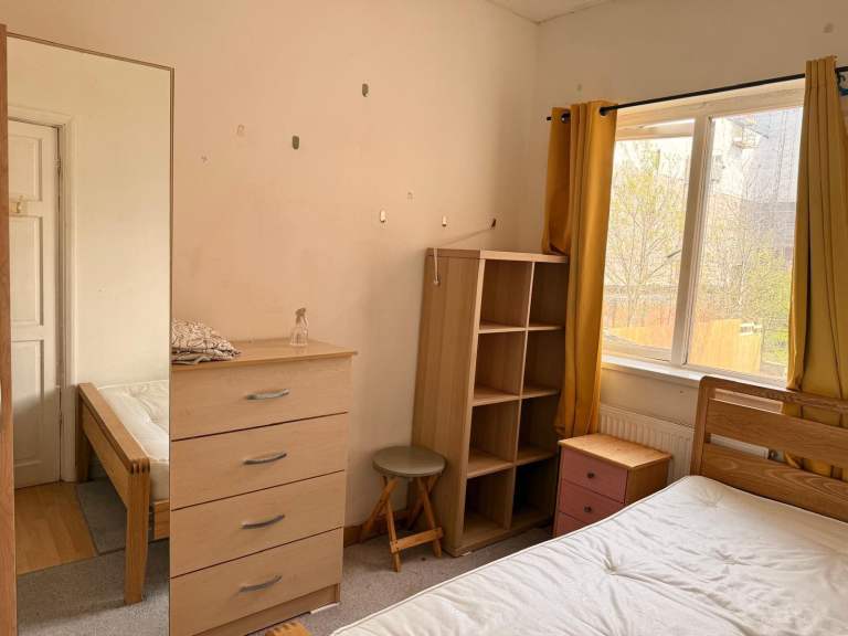 Double room to Rent for Single/Double occupancy 