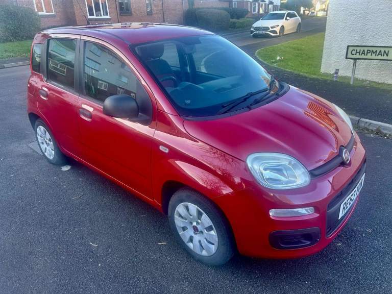 2013 63 Fiat Panda 1.2 Pop, 5 Door, Petrol, Manual, Metallic Red, MOT April 2026