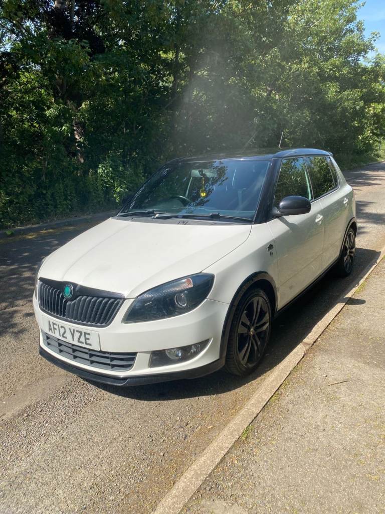 Skoda, FABIA, Hatchback, 2012, Manual, 1197 (cc), 5 doors