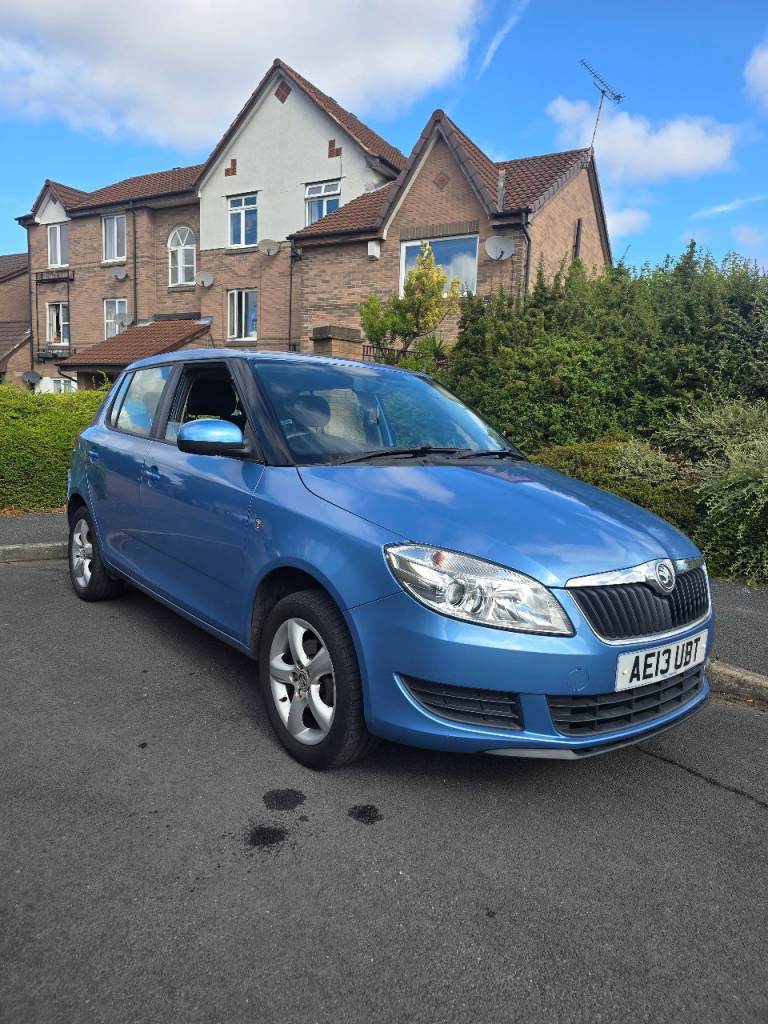 Skoda, FABIA, Hatchback, 2013, Manual, 1198 (cc), 5 doors
