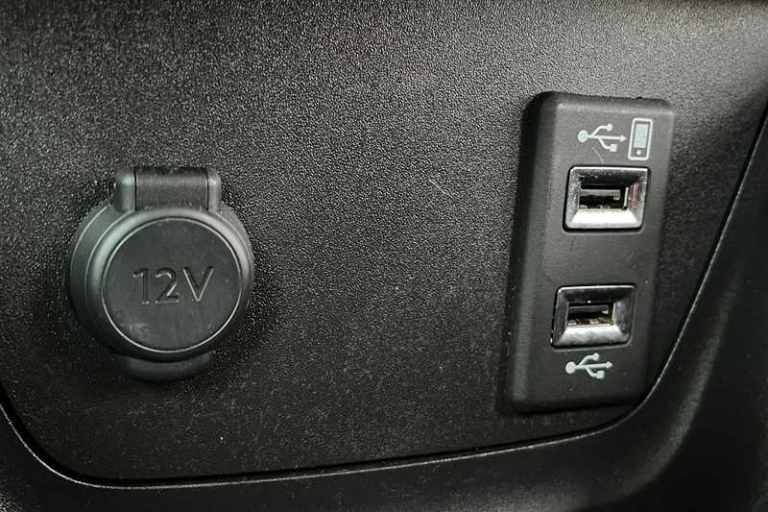 2019 Vauxhall Crossland X 1.2T ecoTec [110] Tech Line Nav 5dr [6 Spd] [S/S] HATCHBACK PETROL Manual