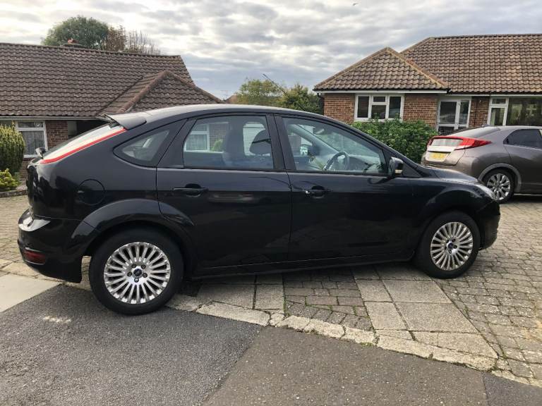 Ford, FOCUS, Titanium Hatchback, 2010, Manual, 1596 (cc), 5 doors