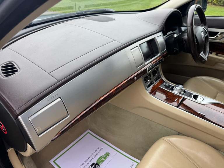 JAGUAR XF 2.2 d Premium Luxury 2013