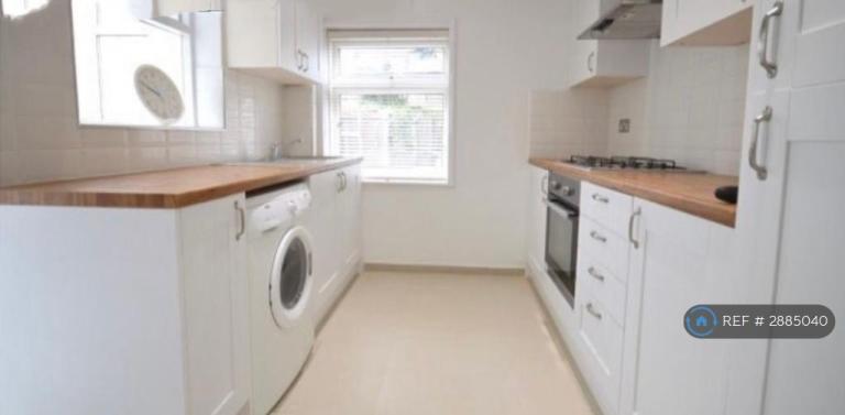 1 bedroom in Shakespeare Road, London, E17 (#2885040)