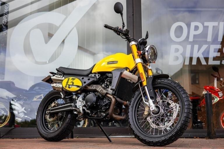 Fantic Scrambler 500 LOW MILES ! ARROW ! STUNNING
