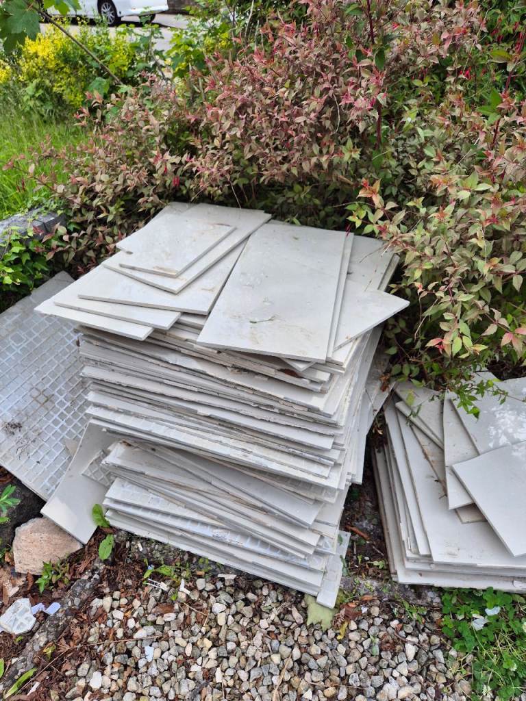 Free tiles