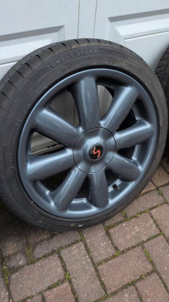 Mini Cooper S Alloys with tyres