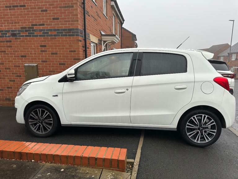 Mitsubishi, MIRAGE, Hatchback, 2016, Manual, 1193 (cc), 5 doors