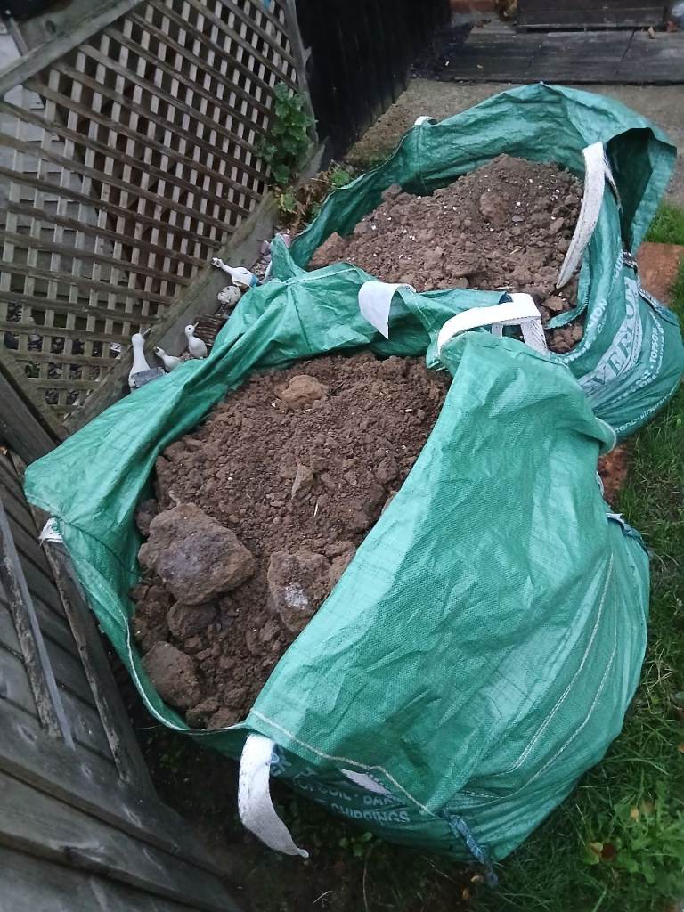 FREE 4 bulk bags soil