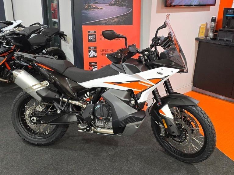 2026 KTM 790 ADVENTURE - ORANGE OR BLACK?