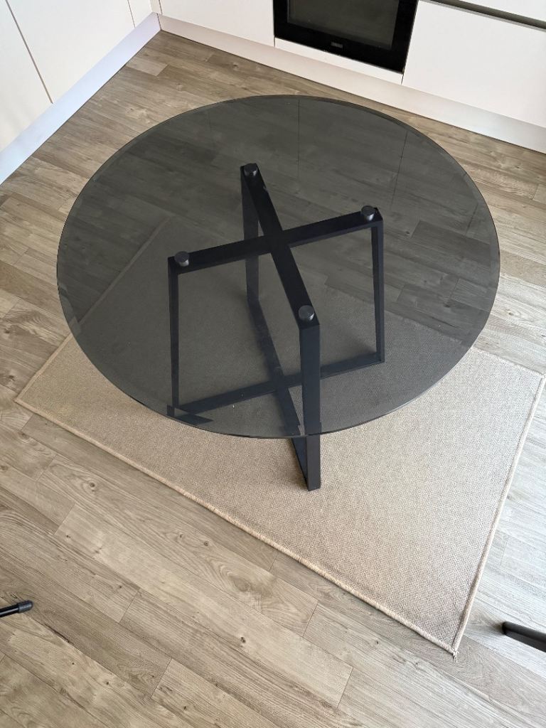 4 Seater Round Glass Dining Table