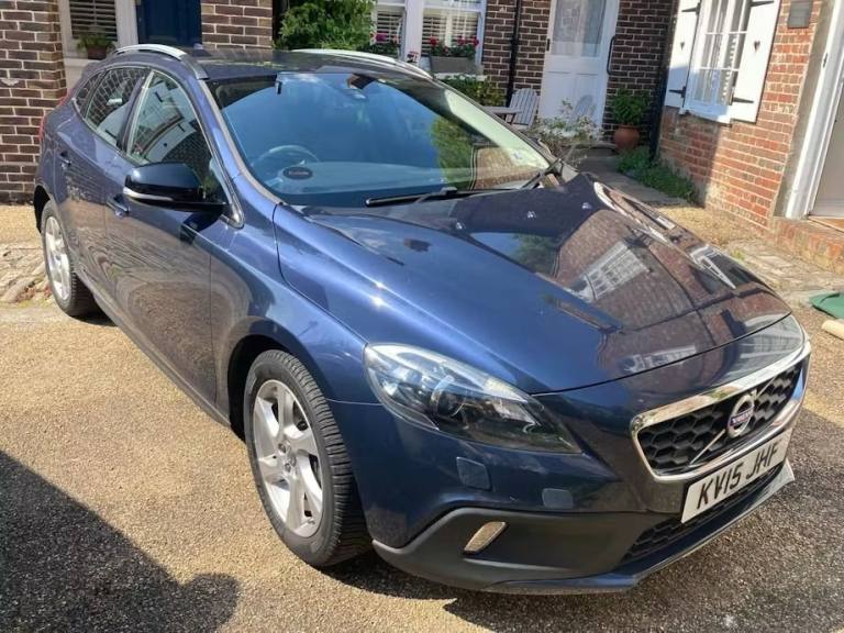 2015 Volvo V40 D4 [190] Cross Country Lux Nav 5dr HATCHBACK DIESEL Manual