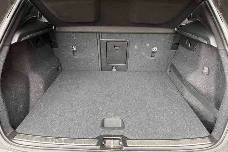 2020 Volvo XC40 2.0 D4 Inscription Pro SUV 5dr Diesel Auto AWD Euro 6 (s/s) (190 ps) SUV Diesel A...