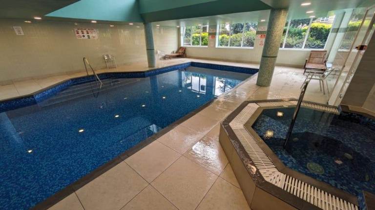 🏠 Double Room | Gym & Pool Access | Bills Included | 1 Room Available