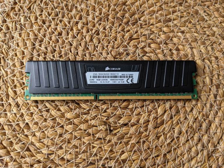 Corsair Vengeance Low Profile 8GB DDR3 1600 Mhz CL10 XMP Performance Desktop Memory