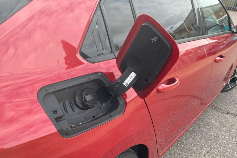  Vauxhall Astra 1.2 Turbo Ultimate Hatchback 5dr Petrol Auto Euro 6 s/s 130 Ps