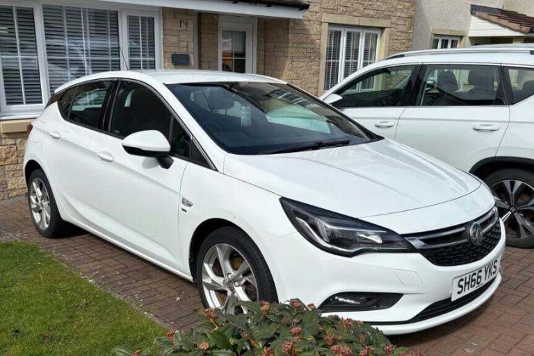 2016 Vauxhall Astra 1.4i Turbo SRi Euro 6 5dr HATCHBACK Petrol Manual