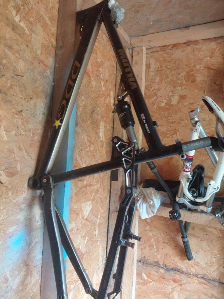 Vitus DDC Mountain Bike Frame with Rear Shock – Good Condition
