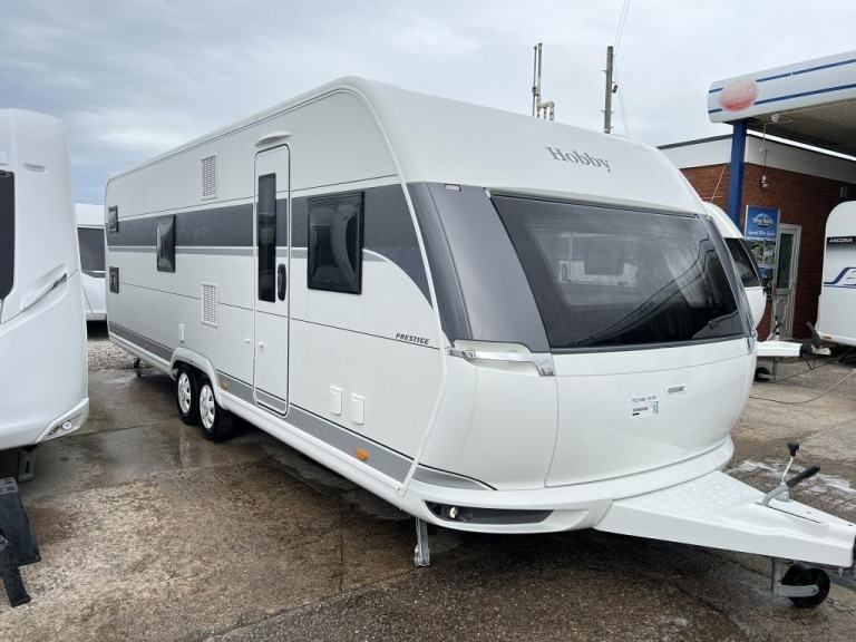 2025 HOBBY Prestige 720 KWFU 6 Berth fixed bunkbeds