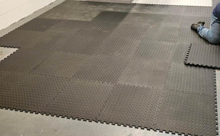 60x60cm Gym Matting for Home Workouts | Non-Slip Interlocking Mats