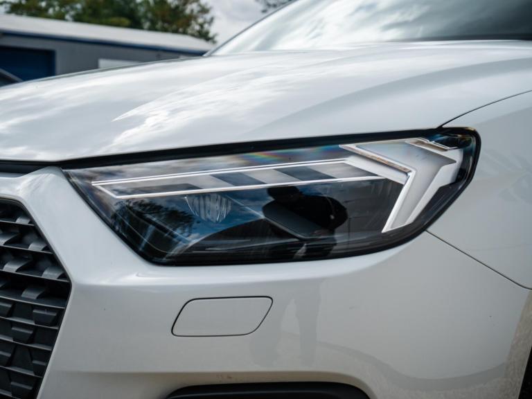 2022 Audi A1 1.0 TFSI 30 Technik Sportback Euro 6 (s/s) 5dr HATCHBACK Petrol Manual