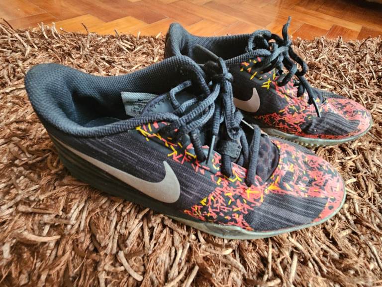 Nike trainers size 5.5