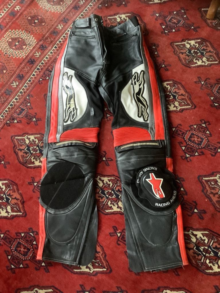 🏍️ HUNTER CLASS MOTORCYCLE 🏍️ RACING LEATHER TROUSERS 👖 (WAIST 30”)