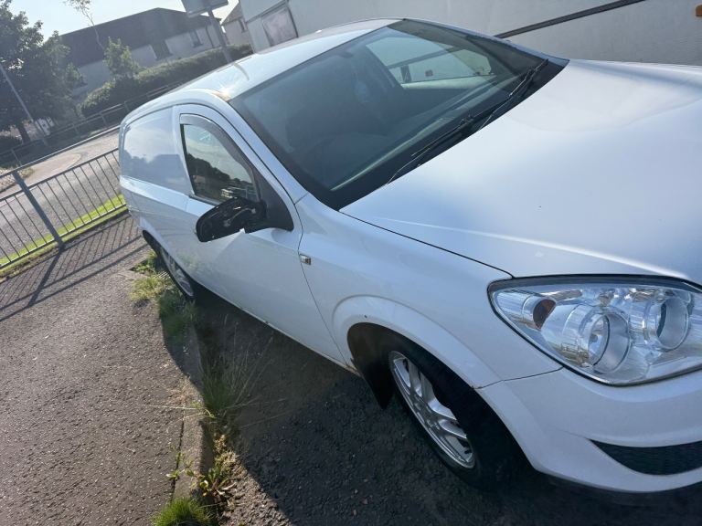 Vauxhall, ASTRAVAN, Car Derived Van, 2012, Manual, 1686 (cc)