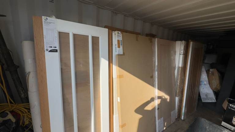 50+ Internal Doors – Oak, Designer & White Cottage – Job Lot