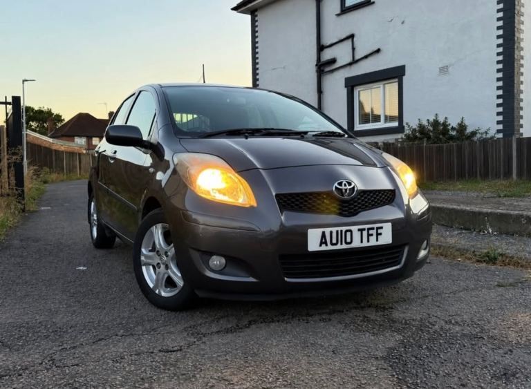 Toyota, YARIS, Hatchback, 2010, Manual, 1329 (cc), 5 doors