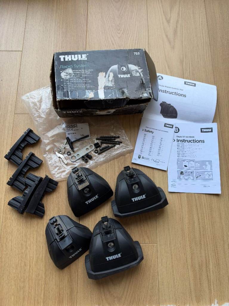 Thule 3028 fitting kit and Foot Pack 753 for BMW