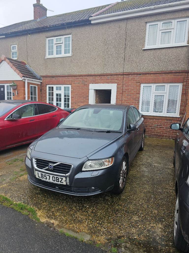 Volvo, S40 SE Lux Diesel Saloon, 2007, Manual, 1997 (cc), 4 doors