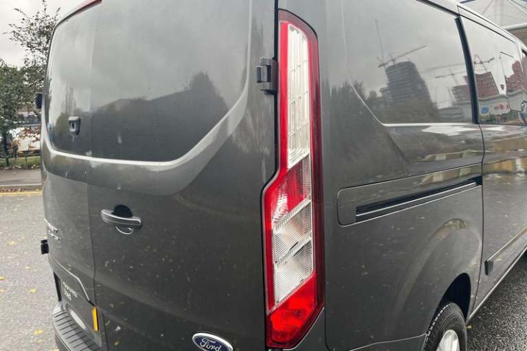 2022 Ford Transit Custom 320 Limited L1 SWB Double Cab In Van FWD 2.0 EcoBlue 130ps Low Roof, CRU...