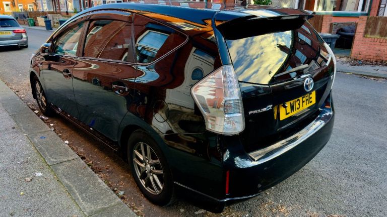 Toyota, PRIUS ALPHA PLUS ZVW40 AU, 2013, 1797 (cc)